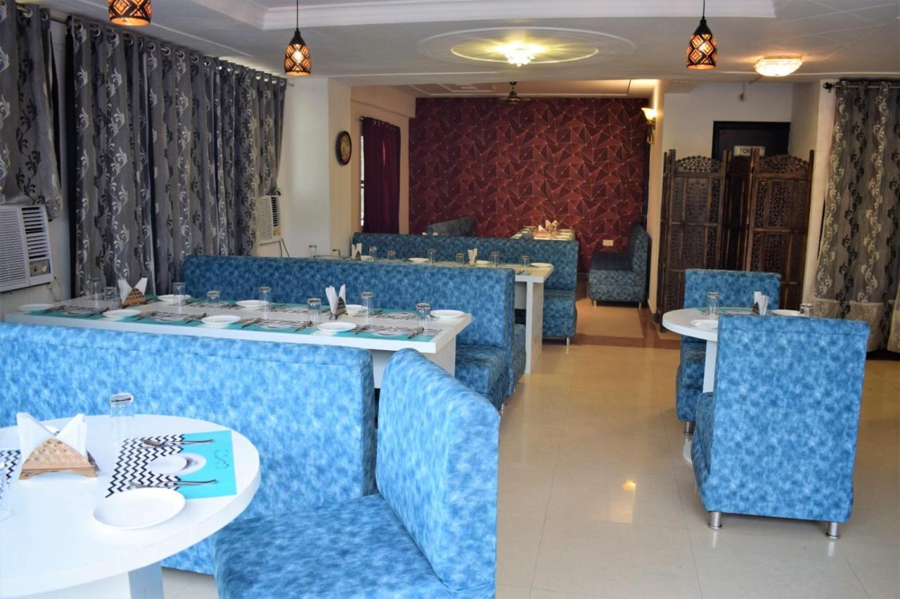 Hotel Tara Palace By Goyal Hoteliers Агра Екстериор снимка
